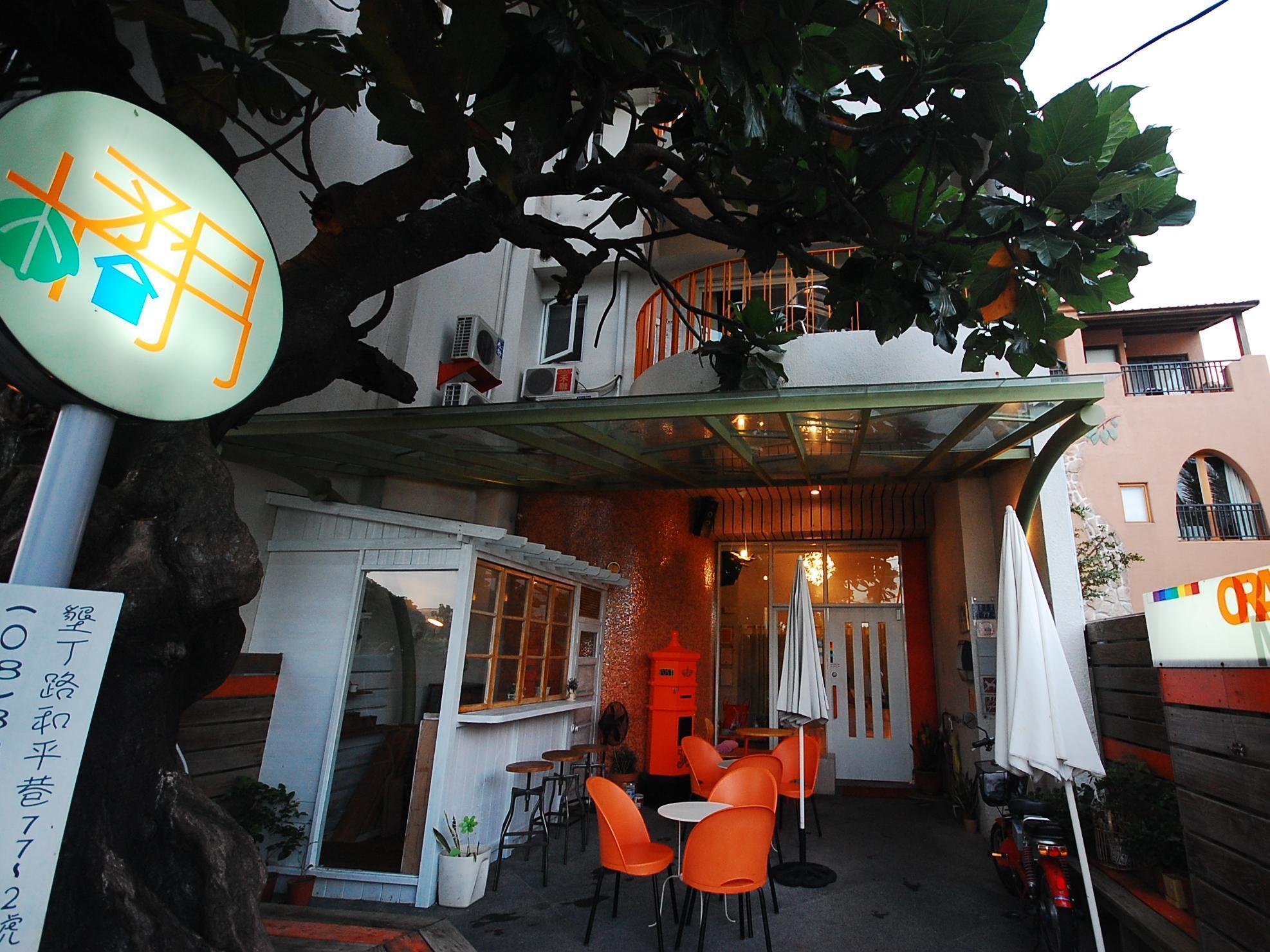墾丁橘月orange Moon Inn Ngoại thất bức ảnh