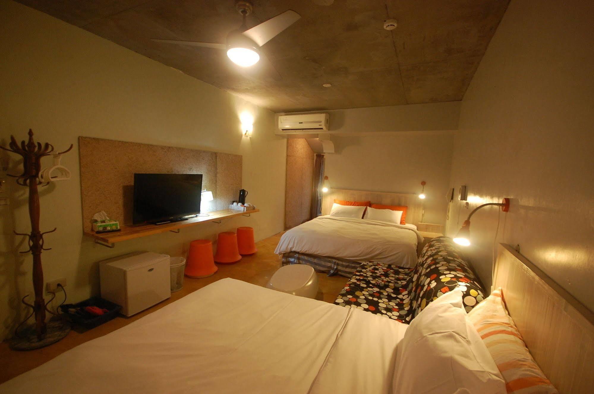 墾丁橘月orange Moon Inn Ngoại thất bức ảnh