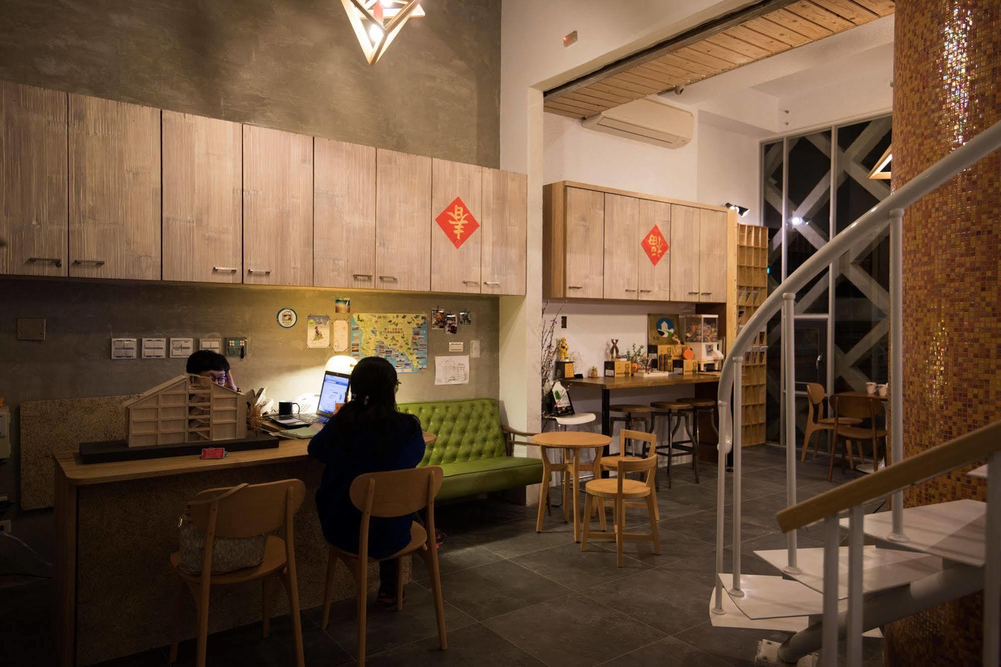 墾丁橘月orange Moon Inn Ngoại thất bức ảnh
